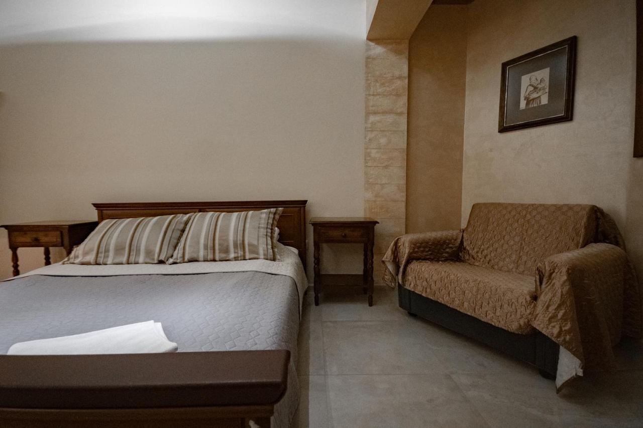Hotel Dunav Pozsarevác Kültér fotó